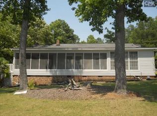 1924 White Rd, Camden, SC 29020