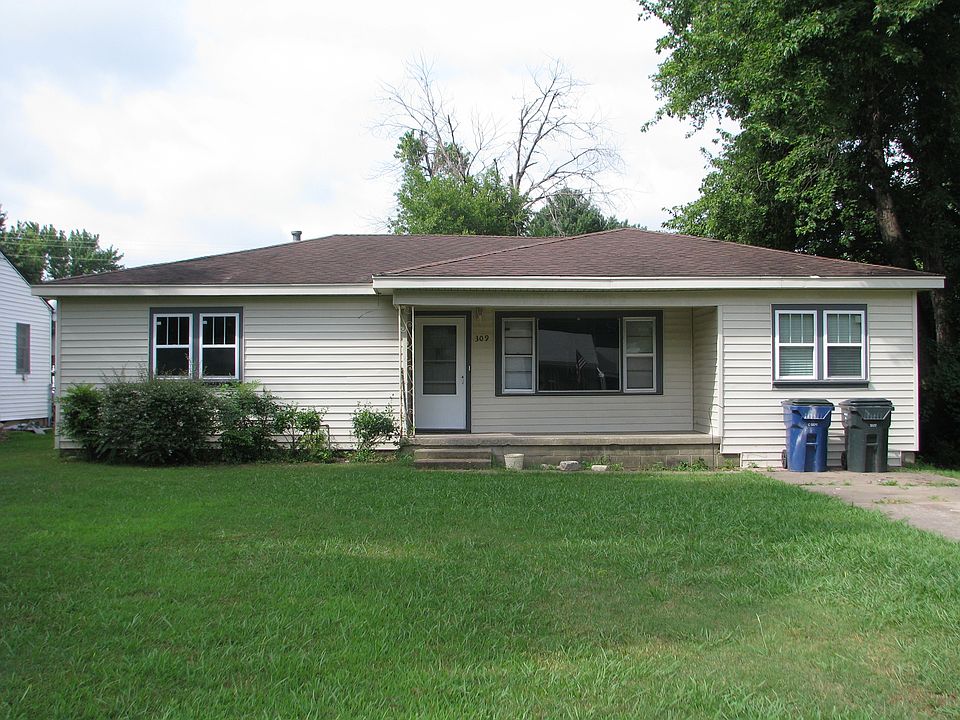 1st image of 309 E 12th St