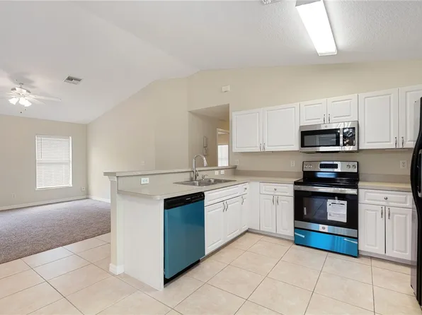 2320 85th Ct, Vero Beach, FL 32966