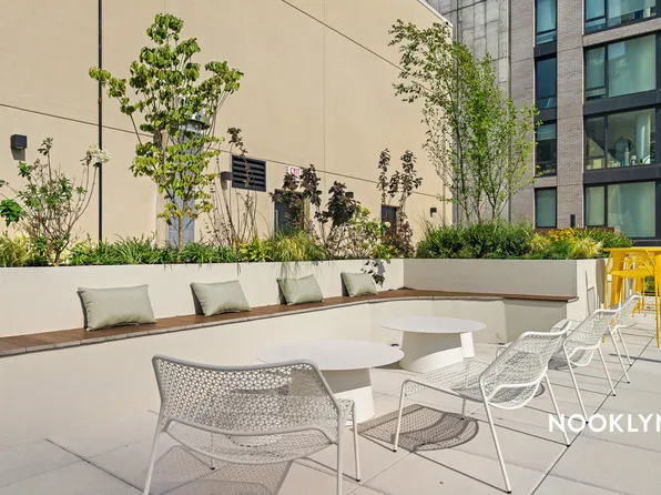 26-04 Jackson Avenue image 41 of 42