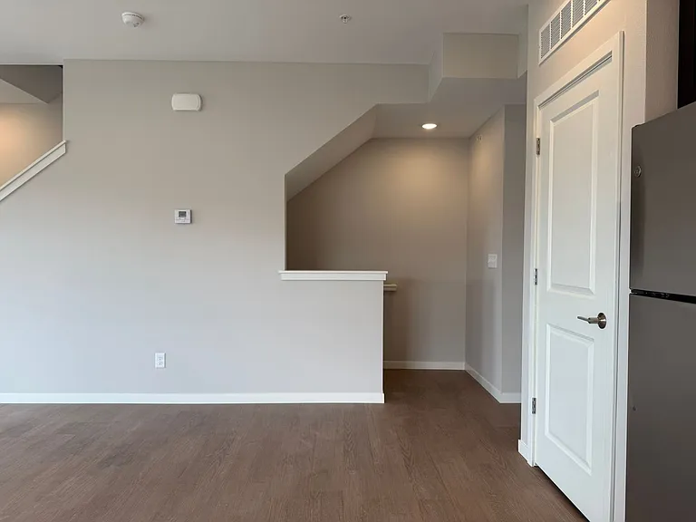 141 Clark Dr SW #2 — Photo 12