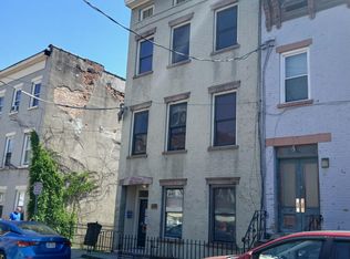 26 Trinity Pl, Albany, NY 12202