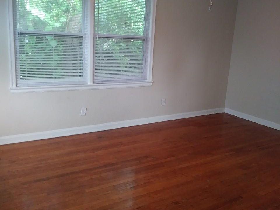 1st image of 1274 Belmont Ter APT 1