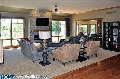 4th image of 6300 Doecreek Cir