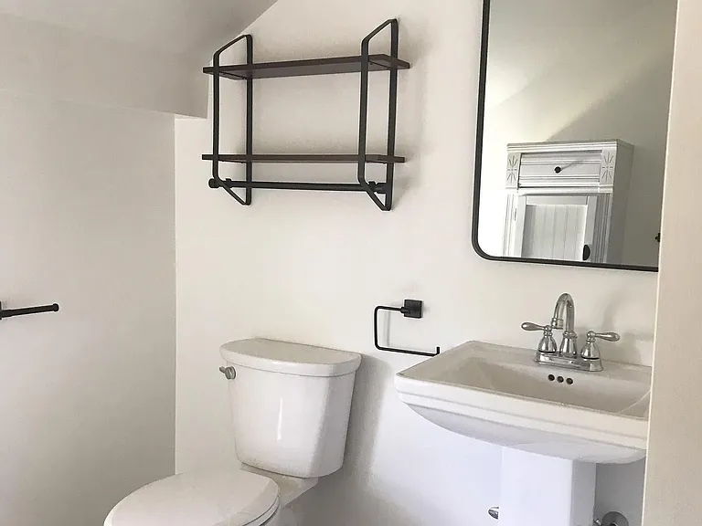 Emerald Pl — Photo 5