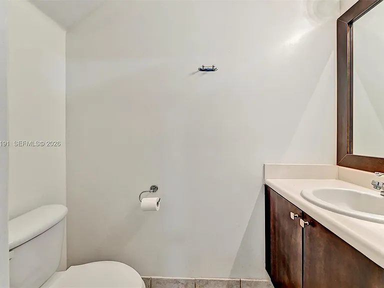 3897 Tree Top Dr — Photo 24