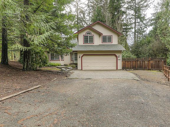 3rd image of 7439 Lucinda Ct SW