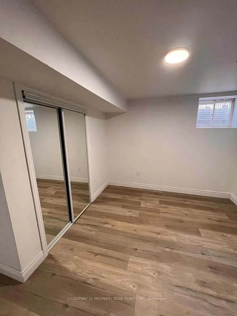 2 bed, $1,250 — Photo 3