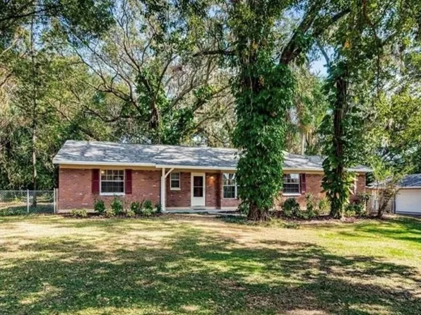 2902 Little Rd, Valrico, FL 33596