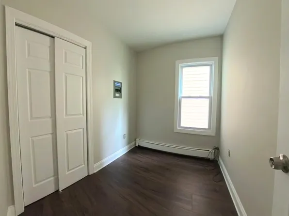144 Inslee Pl, Elizabethport, NJ 07206