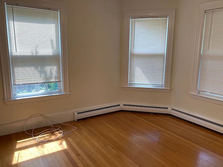 157 Highland Ave #1 — Photo 8