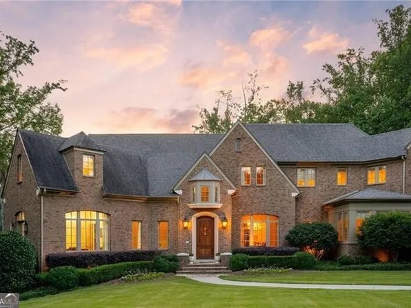 4520 Garmon Rd, Sandy Springs, GA 30327