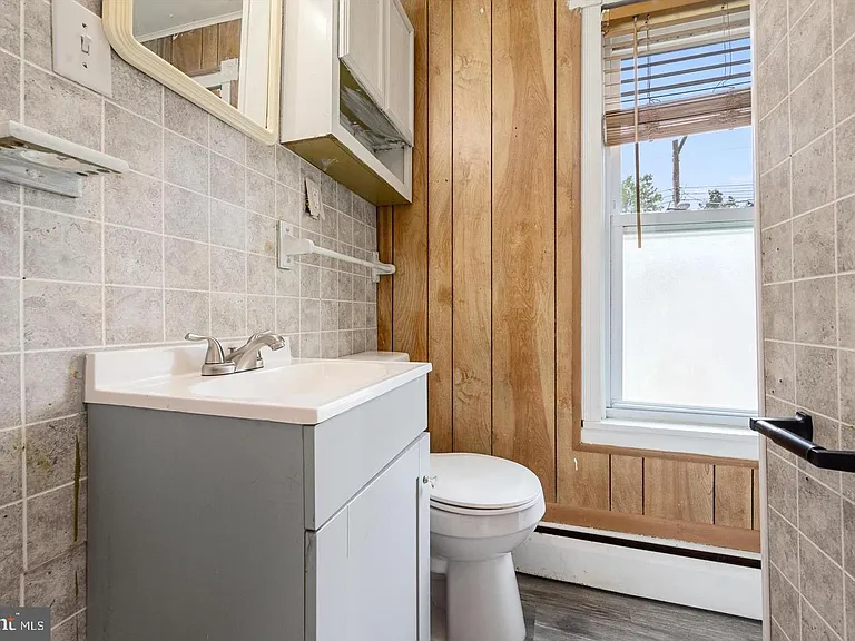 309 N Lawrence St — Photo 19