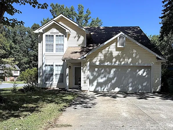6844 Shiloh Ridge Ln, Charlotte, NC 28212