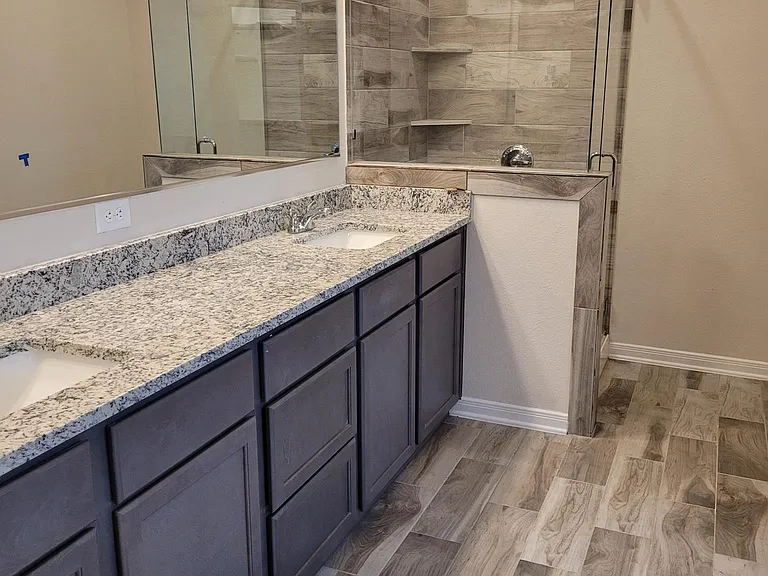 803 Hollyhock Dr — Photo 14