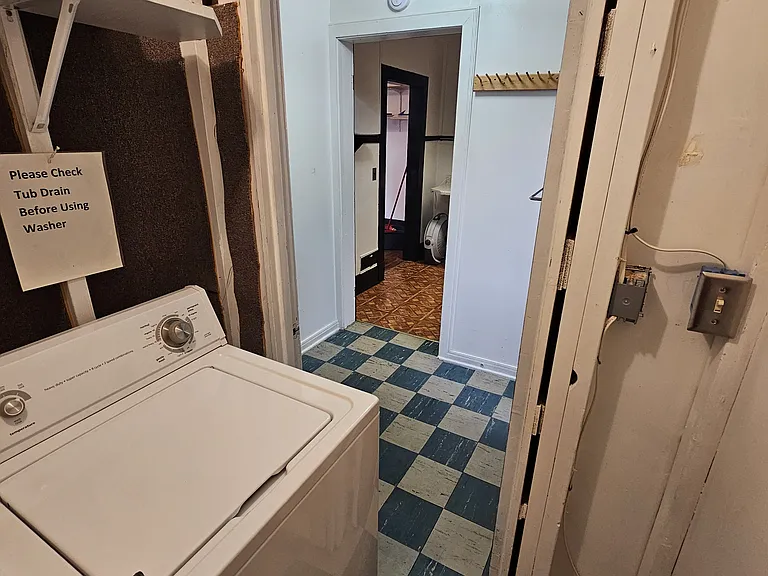5220 Stockwell St #2 — Photo 15