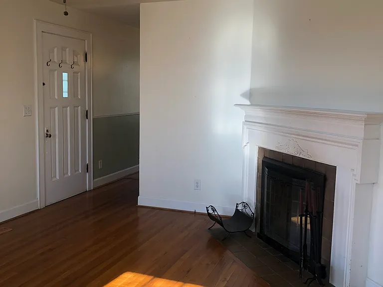 609 Rome Park — Photo 20