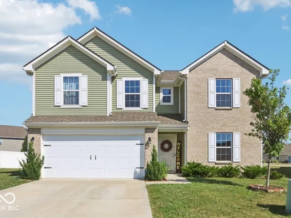 5845 Cresswell Ln, Whitestown, IN 46075