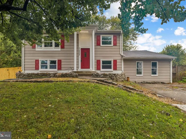 12908 Ketterman Dr, Woodbridge, VA 22193