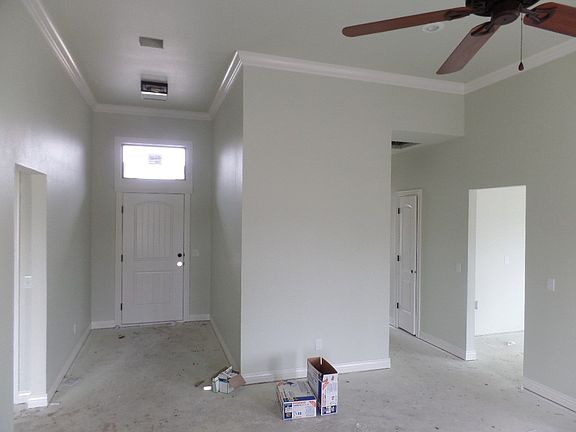 4th image of 1305 Lavona Ln