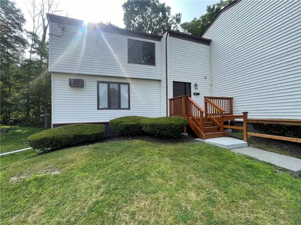 3 Hook Road #21, Poughkeepsie, NY 12601