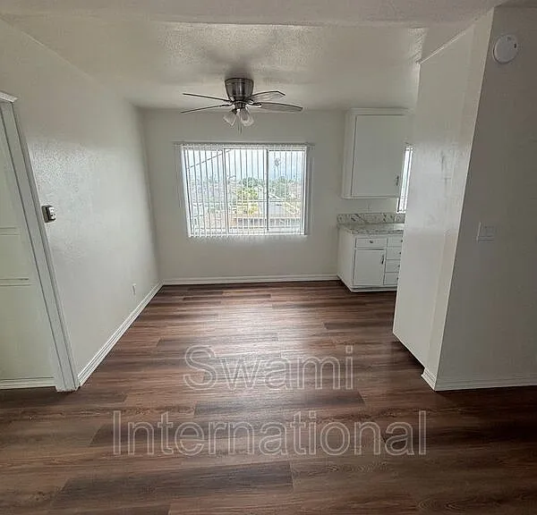 2300 W El Segundo Blvd #17 — Photo 2