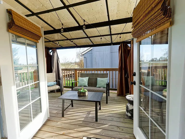 Patio off the primary suite