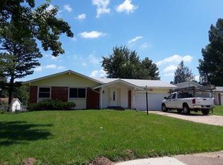 1641 Langholm Dr, Florissant, MO 63031