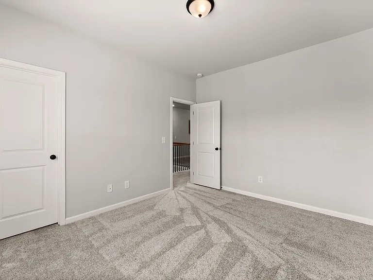 4656 Silver Oak Dr — Photo 39