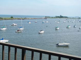 155 Brewster St #2B, Bridgeport, CT 06606