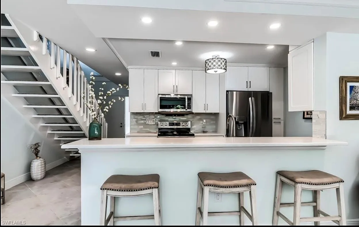 2 bed, 1450 sqft, $3,000 — Photo 2