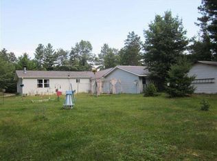 10279 Gentle Ben Rd, Tomahawk, WI 54487