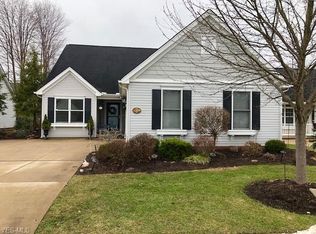 12199 Nutmeg Ln, North Royalton, OH 44133