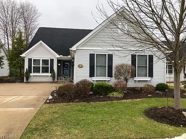 12199 Nutmeg Ln photo 1