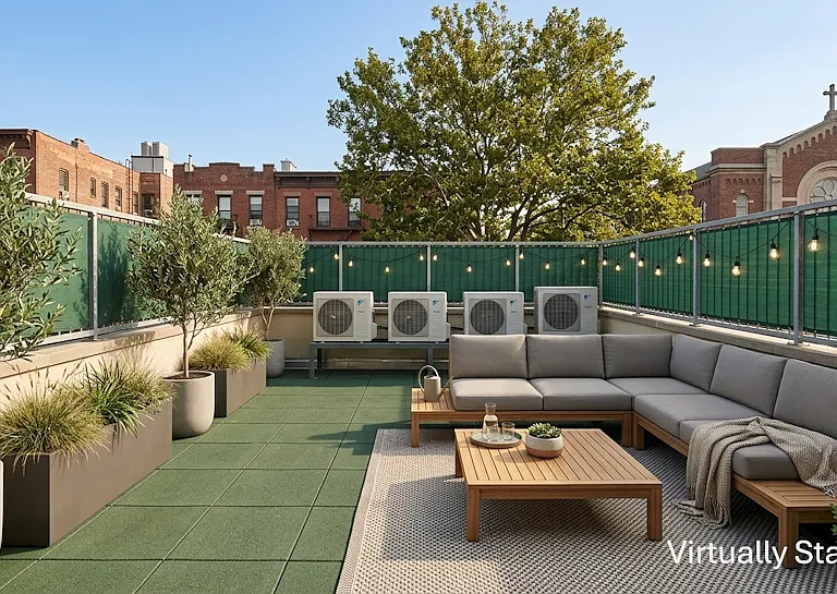 35 Claver Pl #2J — Photo 1