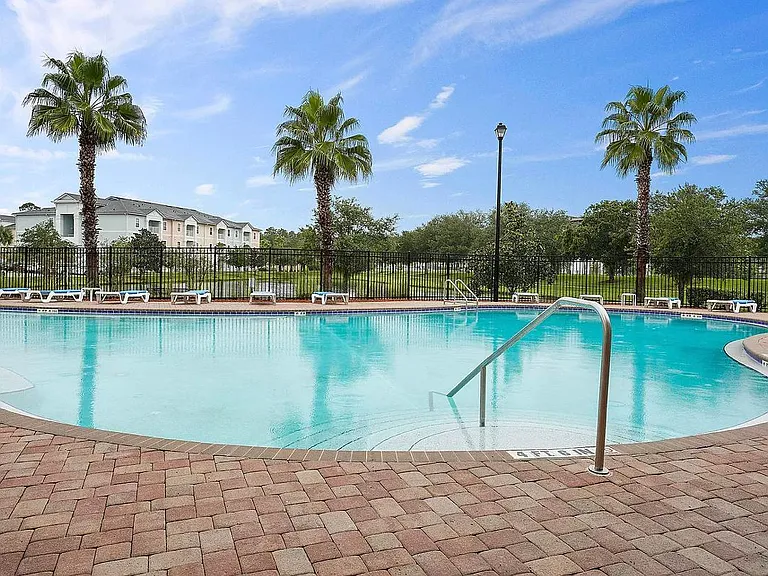 5006 Key Lime Dr #302 — Photo 4
