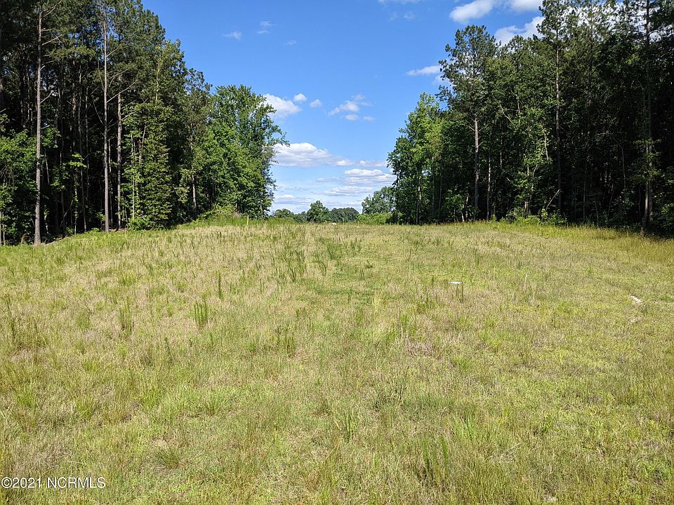 1st image of 1e Pleasant Hill Road