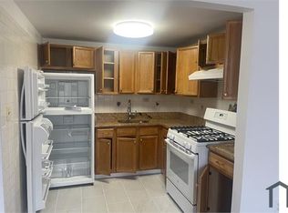 875 Fairmount Pl #2FL, Bronx, NY 10460