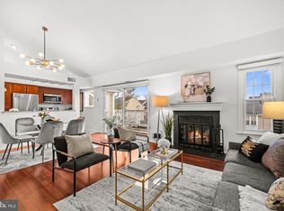 4531 28th Rd S #9-7, Arlington, VA 22206