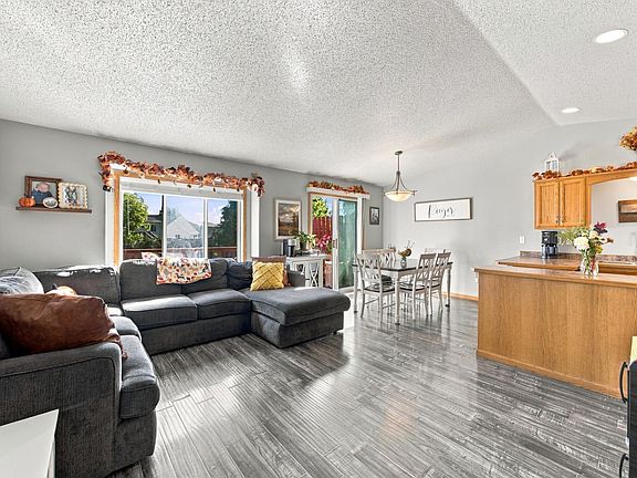 4th image of 3600 11th St S