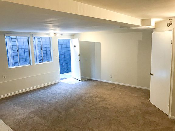4th image of 1508 12th St APT 11