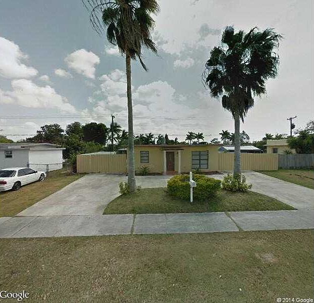 1st image of 14870 Lincoln Dr