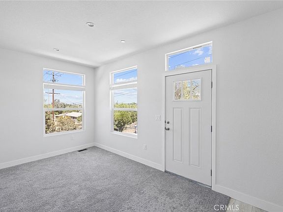 3rd image of 31597 Allen Ave