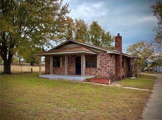 133 E Brooken Rd, Stigler, OK 74462