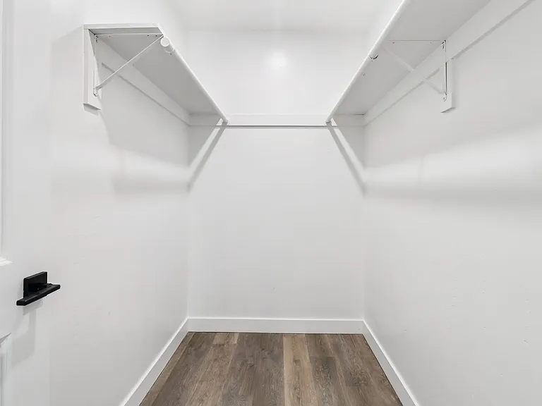 Duplet at Hillcrest | Modern Studio, 1 & 3 Bedroom Apartments — Photo 68