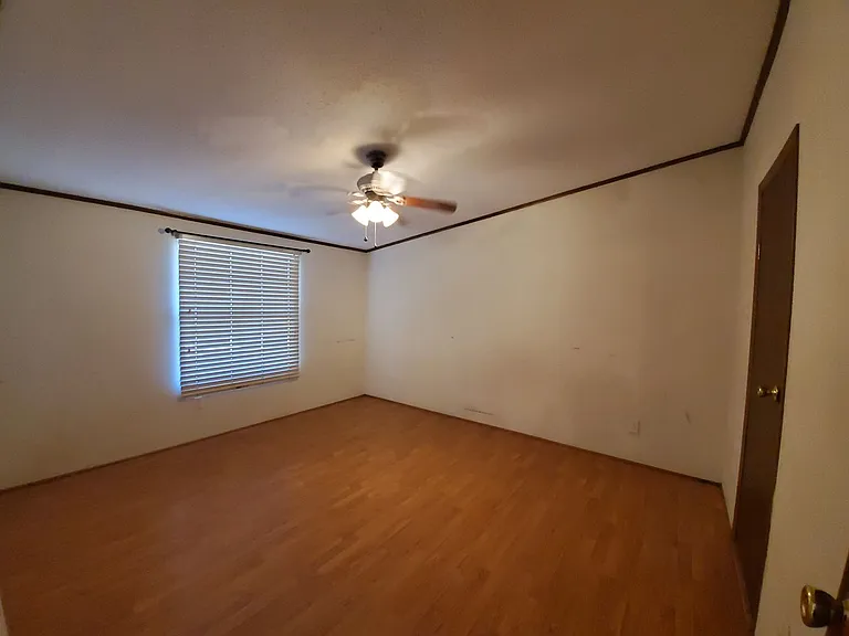 4043 Nashville Dr — Photo 9
