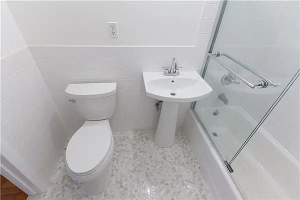 Rented by Voro NYC | media 35