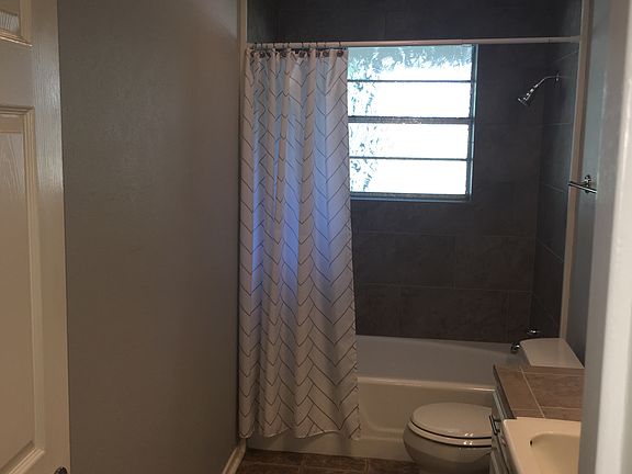 5th image of 3016 Cameron Ave
