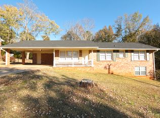 3486 Scenic Dr, Winston, GA 30187