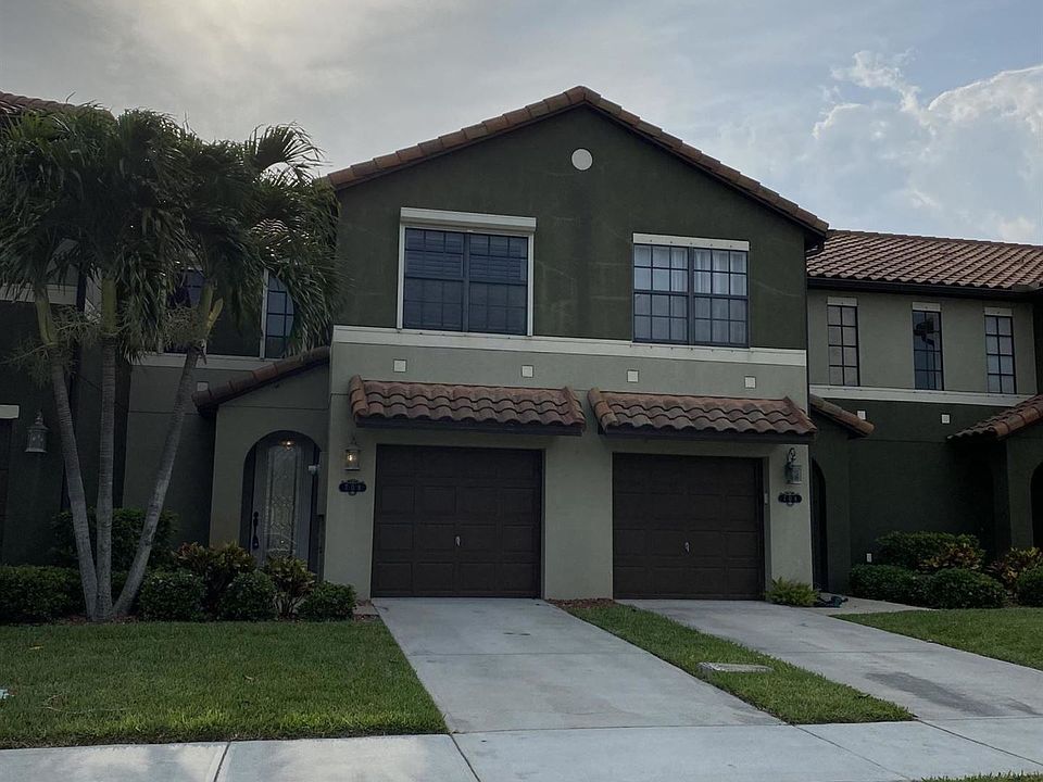 1st image of 708 Ventura Dr #708